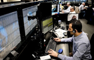 Borsa günün ilk yarısında geriledi