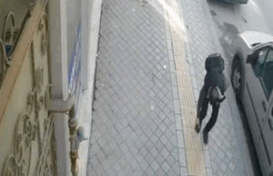 Esenyurt’ta düşen cüzdanı çaldı, sosyal medyada görünce iade etti