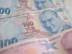 Emeklilerin beklediği gün geldi: 3.119 TL’lik fark ödemesi hesaplara yatıyor