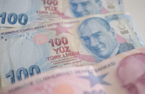Emeklilerin beklediği gün geldi: 3.119 TL’lik fark ödemesi hesaplara yatıyor