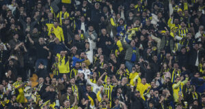 Fenerbahçe yönetiminden taraftarlara bilet jesti