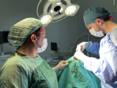 Göğüs ağrısı sandı, milyonda 7 kişide görülen tümör çıktı