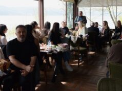 Nilüfer’in sultanları Gölyazı’da sezonu kapattı