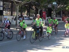 Bursa’da Yüzlerce Kişi Sağlıklı Yaşam İçin Pedal Çevirdi