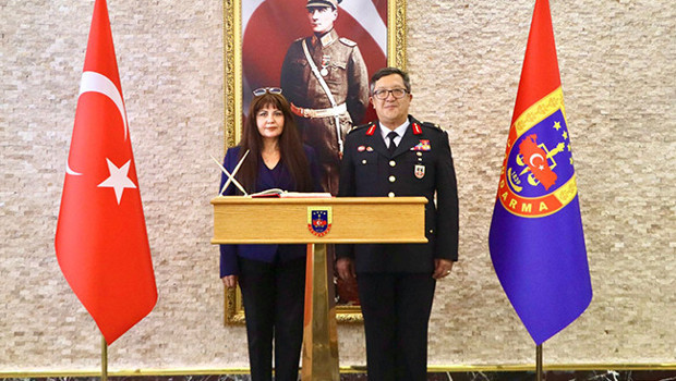 Gülistan Doku cinayetini ortaya çıkaran başsavcı Ebru Cansu'dan jandarmaya ziyaret