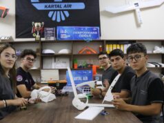 Kayserili öğrencilerden ABD’de İHA zaferi
